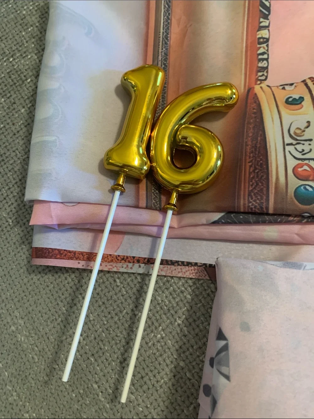 16th birthday party decorations and gift bags
